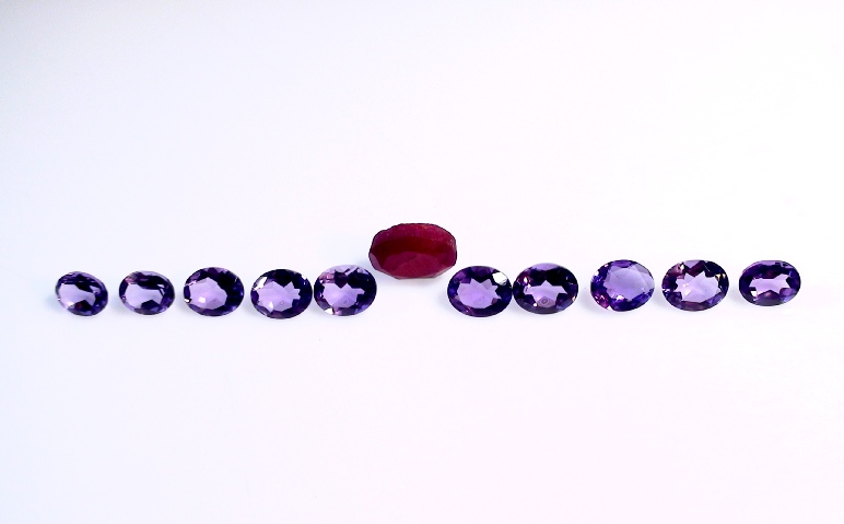 Ruby and Amethyst Faceted Gemstone Kit of 25 to 30 carets